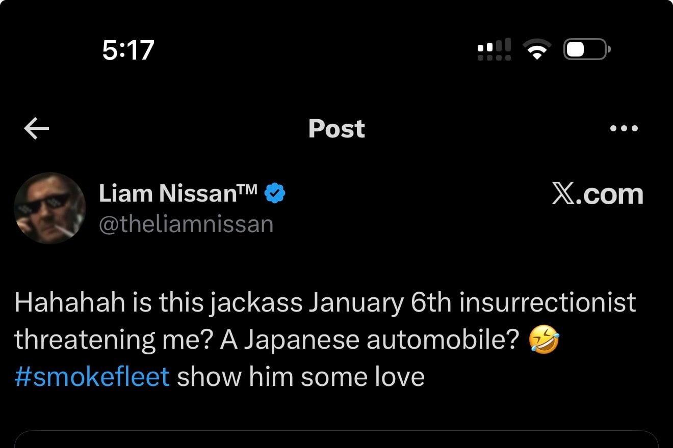 @theliamnissan: '#smokefleet show him some love' — incitement to a 460K mob.